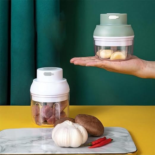 Mini Electric Garlic Chopper Multi-function Food Chopper USB Charging Wireless Garlic Grinder Mincer Cutter for Chopping Vegetables Fruits Onions Garlics Salad Boneless Meat